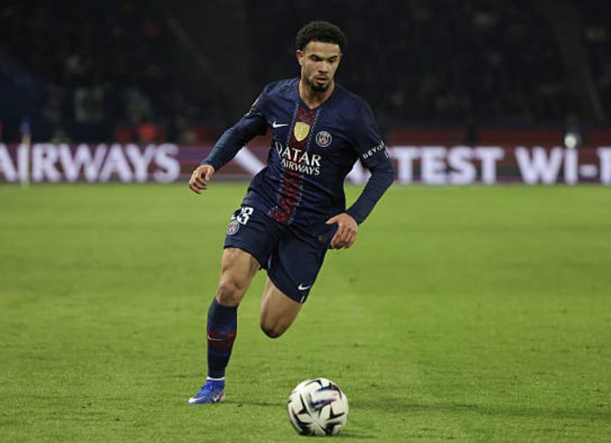 小埃梅里：登贝莱几乎无所不能，他今天的表现完全展现了天赋